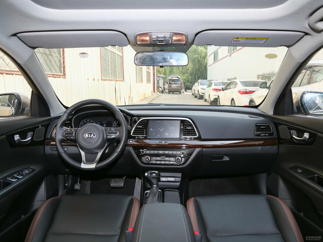 起亚凯绅参数配置(起亚凯绅优缺点)