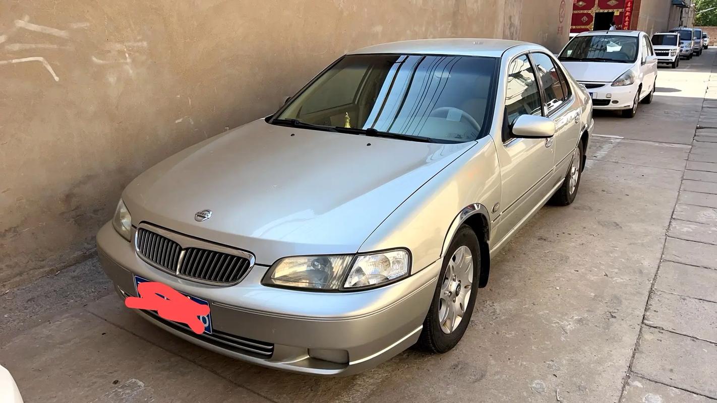 老款日产蓝鸟／老款日产蓝鸟有几种颜色的