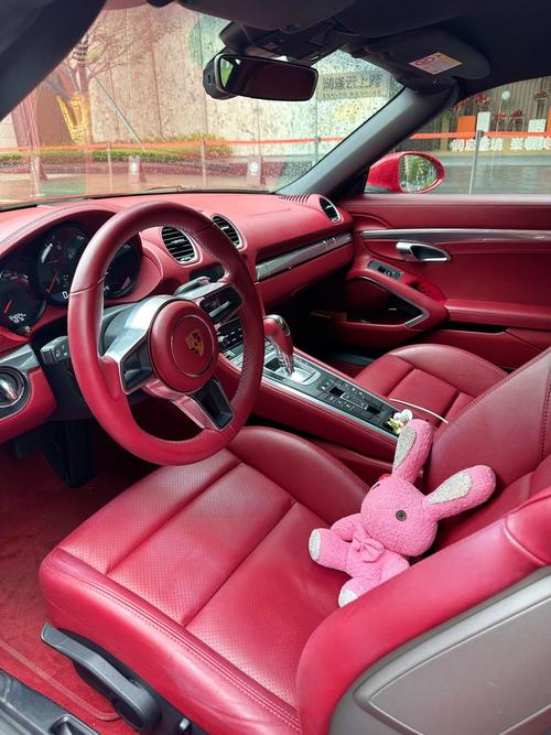 法拉利718跑车多少钱／法拉利718跑车多少钱一辆