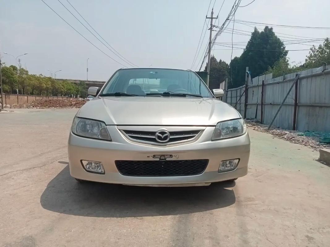 日本进口马自达323(日本进口马自达挂档开关一般多少钱一个)