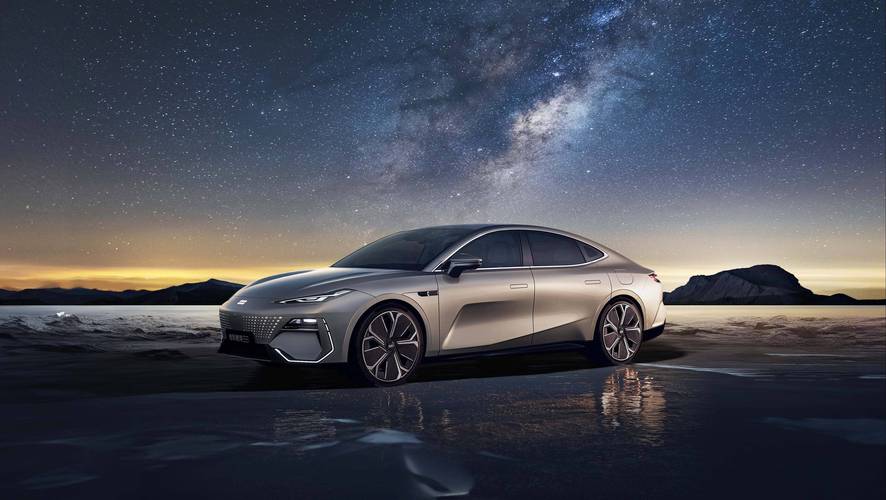 国产电动汽车排名前十名,国产电动汽车排名前十名车标