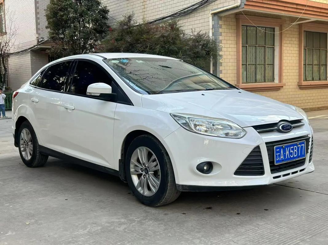 福特福克斯3厢,福特福克斯三厢轿车怎么样