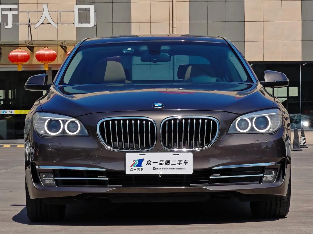 2013年宝马740值多少钱／13款宝马740二手车能买吗